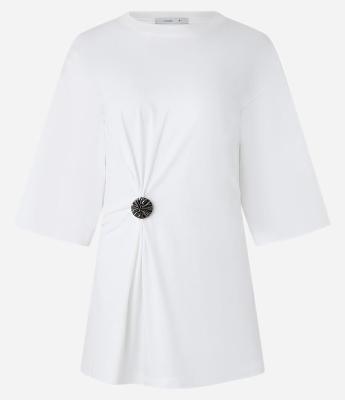 Camiseta Comfort em Algodão com Detalhe e Ajuste Frontal