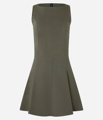 Vestido Curto Evasê em Bengaline com Pregas