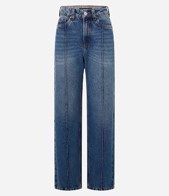 Calça Reta Comfort em Jeans com Friso Frontal