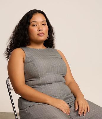 Blusa Alfaiatada com Listras Riscas de Giz Curve & Plus Size