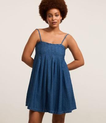 Vestido Curto em Jeans com Detalhe Drapeado