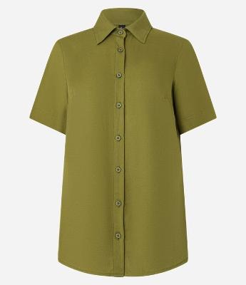 Camisa em Viscose com Botões e Manga Curta