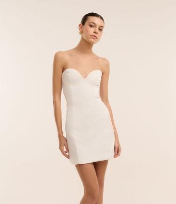 Vestido Curto em Alfaiataria com Decote Coração e Zíper nas Costas