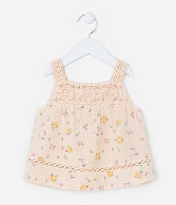 Conjunto Infantil com Efeito Crochê e Estampa Floral - Tam 1 a 5 Anos