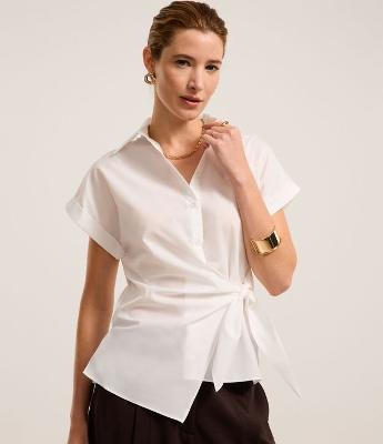 Camisa em Tricoline com Amarração e Manga Dobrada