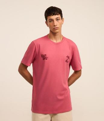 Camiseta Comfort em Algodão com Estampa Localizada "Calm Days"