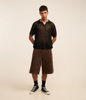 Bermuda Baggy Relaxed em Sarja com Bolsos