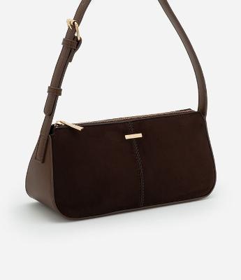 Bolsa Baguete Pequena com Recortes e Efeito Suede