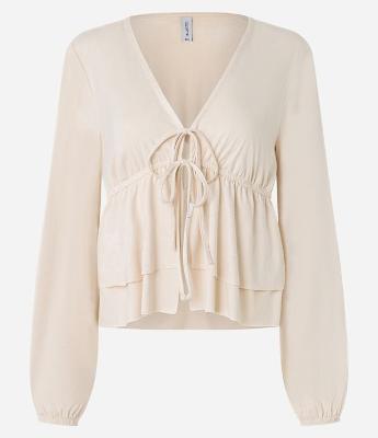 Blusa Bata em Suede com Amarração e Babados