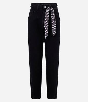 Calça Mom Comfort em Jeans Lenço Vichy