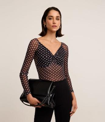 Blusa em Tule Poá com Torcidinho no Busto