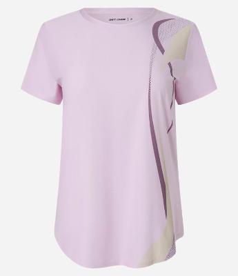 Camiseta Esportiva em Microfibra Texturizada com Estampa Ondas
