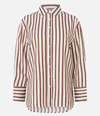 Camisa Anarruga com Listras e Abotoamento Frontal