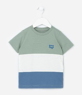 Camiseta Texturizada Infantil com Blocos de Cores e Bordado - Tam 1 a 6 anos