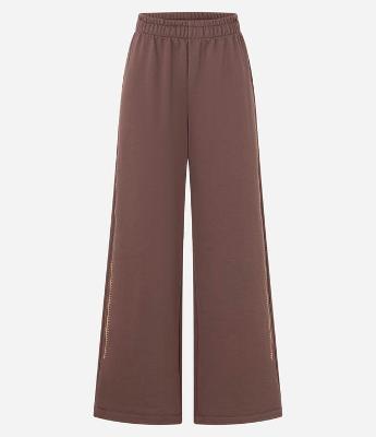 Calça em Moletom com Forro Fleece e Bordado Lateral