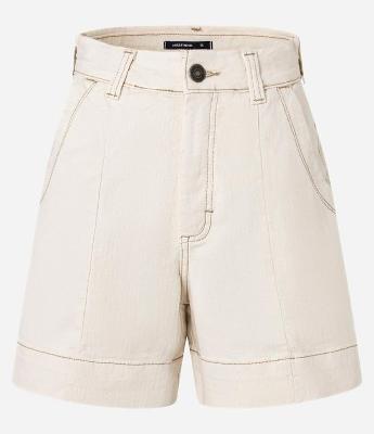 Short Regular em Sarja com Pesponto Contrastante e Bolso Faca