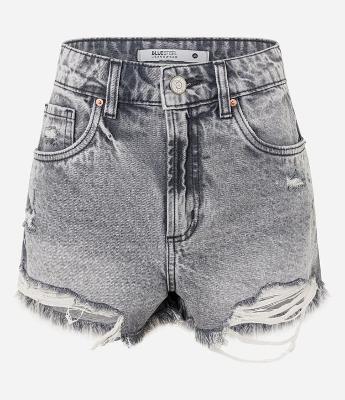 Short Slim em Jeans com Cintura Alta e Barra Desfiada