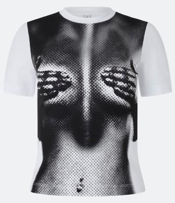 Blusa Baby Look em Algodão com Estampa Corpo