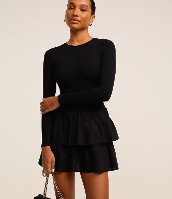 Vestido Godê Curto em Viscose com Sobreposição na Saia