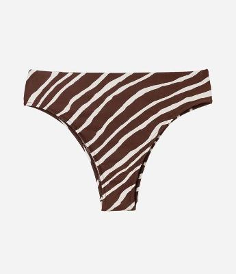 Biquíni Calcinha Hot Pants Asa Delta com Estampa Animal Print Zebra