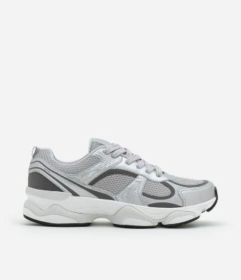 Tênis Running com Recortes e Texturizado