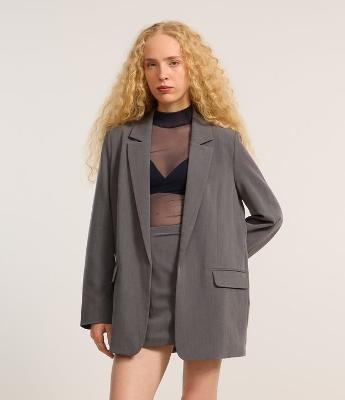 Blazer Alongado em Alfaiataria com Bolsos de Lapelas