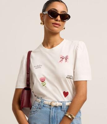 Blusa em Algodão com Manga Bufante e Estampa Doodles