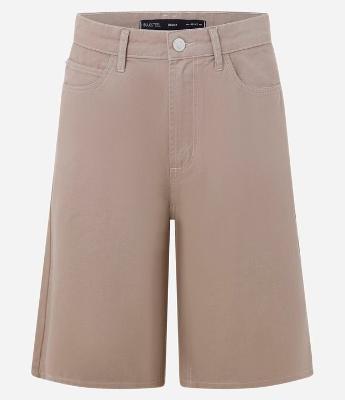 Bermuda Baggy Relaxed em Sarja com Pespontos Contrastantes