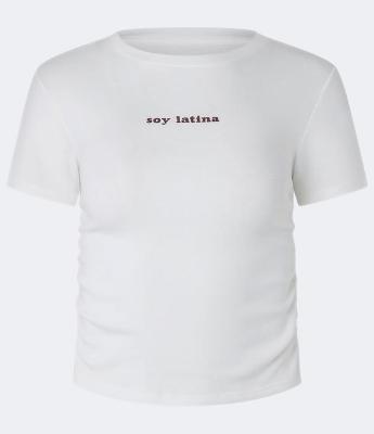 Blusa T-shirt em Ribana com Franzidos Laterais e Lettering soy latina