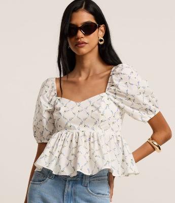 Blusa Peplum em Tricoline com Manga Bufante e Estampa Floral