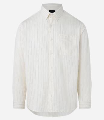 Camisa Comfort em Viscose com Estampa de Listras e Bolso