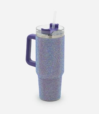 Copo em Metal com Tampa Canudo e Revestimento de Strass 1,2L