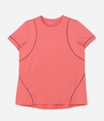 Camiseta Esportiva Alongada em Tecnologia Dry com Recortes Contrastantes Curve & Plus Size