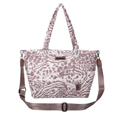 Bolsa Tote Bag Grande Fellipe Krein Ss23 Matelassê Casual Fk635 Bege - Nude