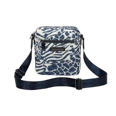 Bolsa Tiracolo Pequena Fellipe Krein Ss23 Matelassê Casual Fk642 - Azul
