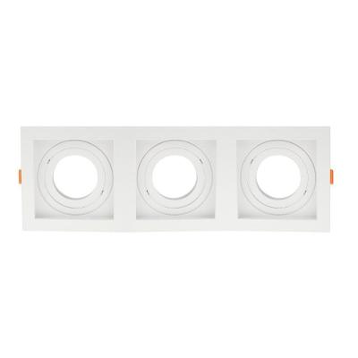 Spot De Embutir Quadrado Recuado Triplo Ar70 Direcionável Branco