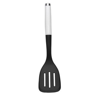 Espátula Perfurada De Nylon Cozinha Luxo Kitchenaid Cor:branco Branco