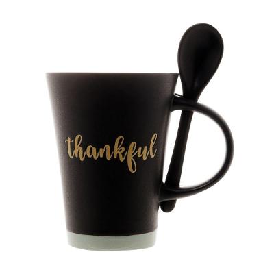 Caneca De Cerâmica Thankful Preta 310ml Com Colher