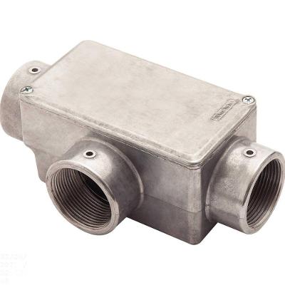 Condulete Fixo 1.1/4" Tipo "t" - Com Tampa / Rosca Bsp / Sem Pintura Tramontina