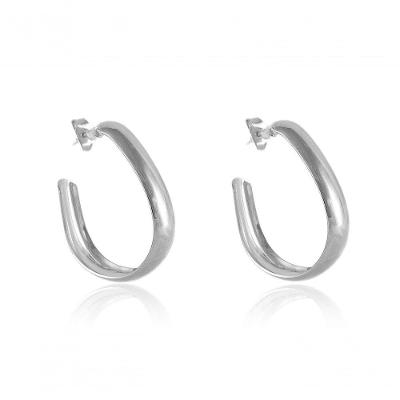 Brinco Argola Oval Folheado Em Ródio Branco