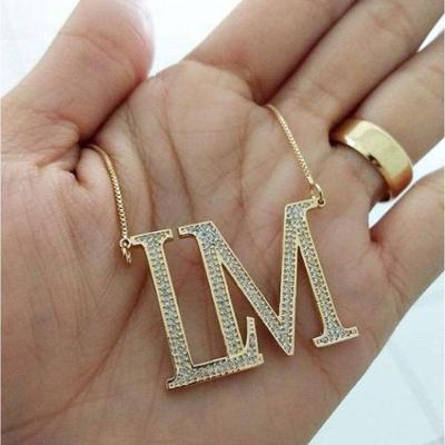 Gargantilha Monograma Cravejado Banhado A Ouro
