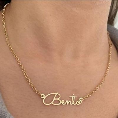 Gargantilha Manuscrito Personalizado Coração Lateral Banhada A Ouro