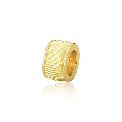 Charm Separador Frisos Revestido Em Ouro