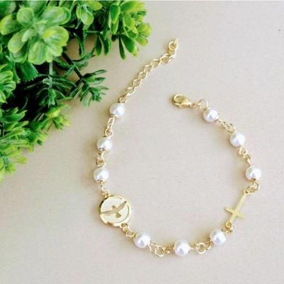 Pulseira Feminina Pérola Espirito Santo E Cruz Banhado A Ouro