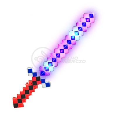 Brinquedo Espada Pixel 58Cm Diamante Com Som E Luz À Pilha - Vermelho