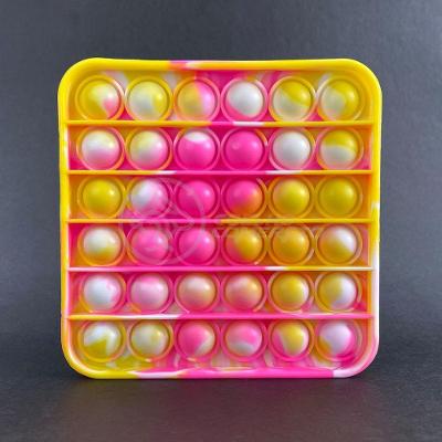 Pop It Tie Dye Quadrado Anti Stress Amarelo E Rosa