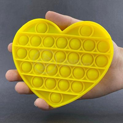 Pop It Coração Anti Stress Bolha Amarelo