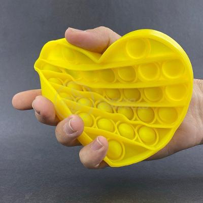 Pop It Coração Anti Stress Bolha Amarelo