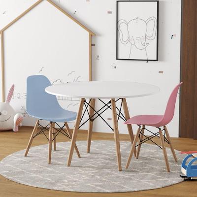 Conjunto De Mesa Madeira Infantil 68Cm Redondo Branco 1 Cadeira Azul 1 Cadeira Rosa