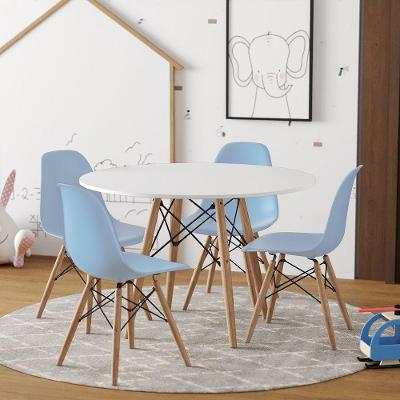 Conjunto De Mesa Madeira Infantil 68Cm Redondo Branco 4 Cadeiras Azul